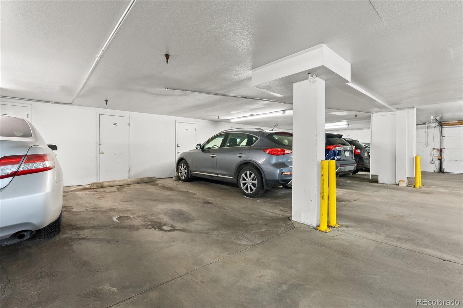 534 E 7th Avenue Unit: 205