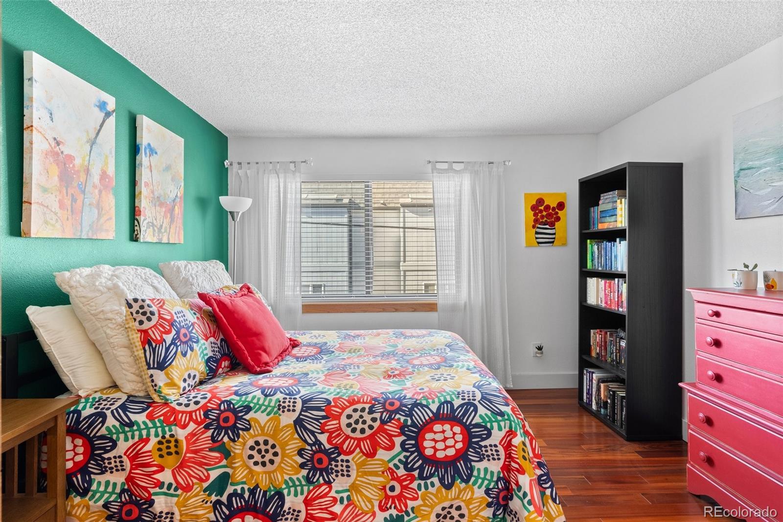 534 E 7th Avenue Unit: 205