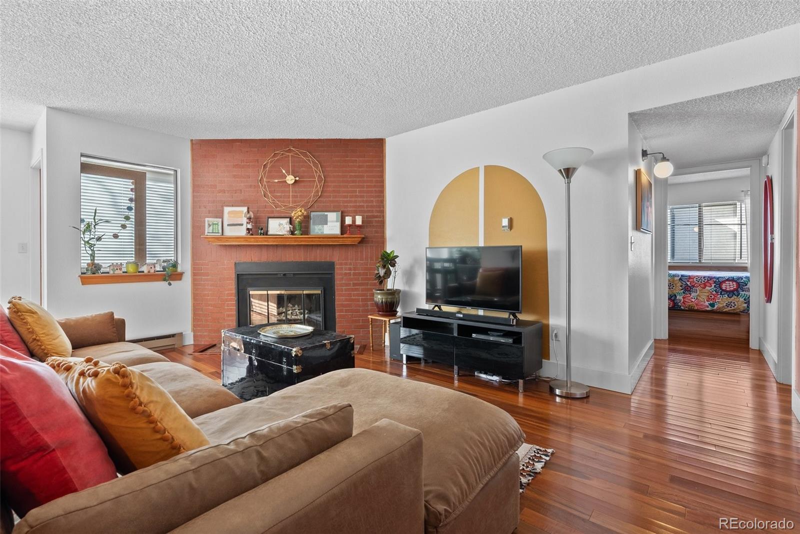 534 E 7th Avenue Unit: 205