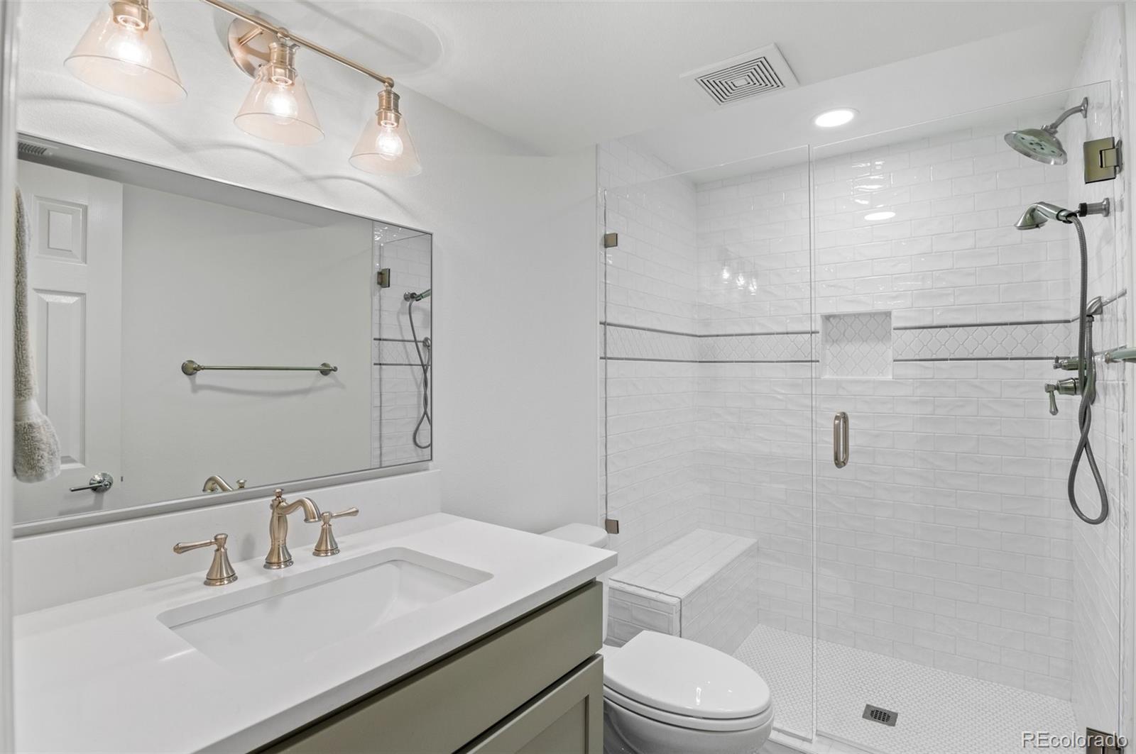 217 S Jackson Street Unit: G