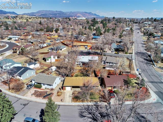 324 W Ramona Avenue