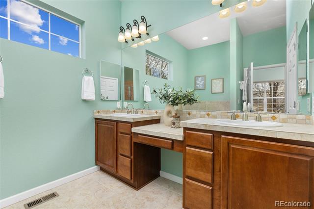 4152 Centennial Drive