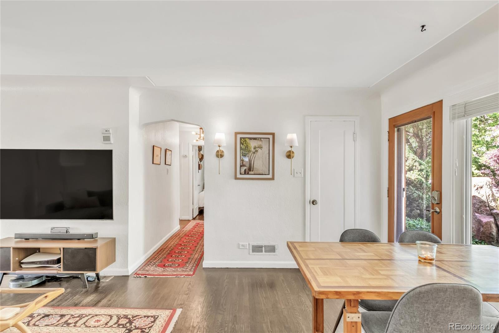 2960 N Steele Street