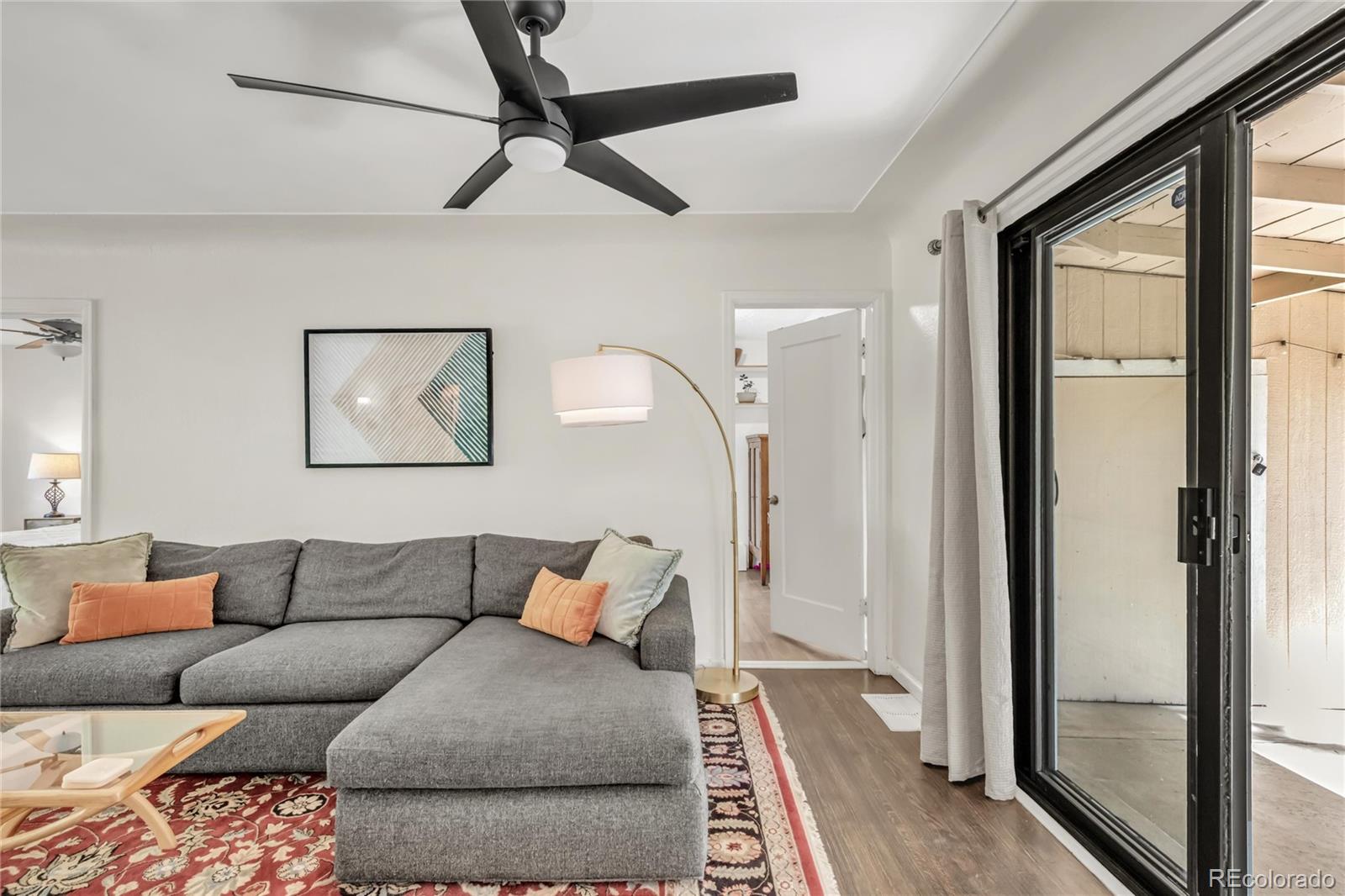 2960 N Steele Street