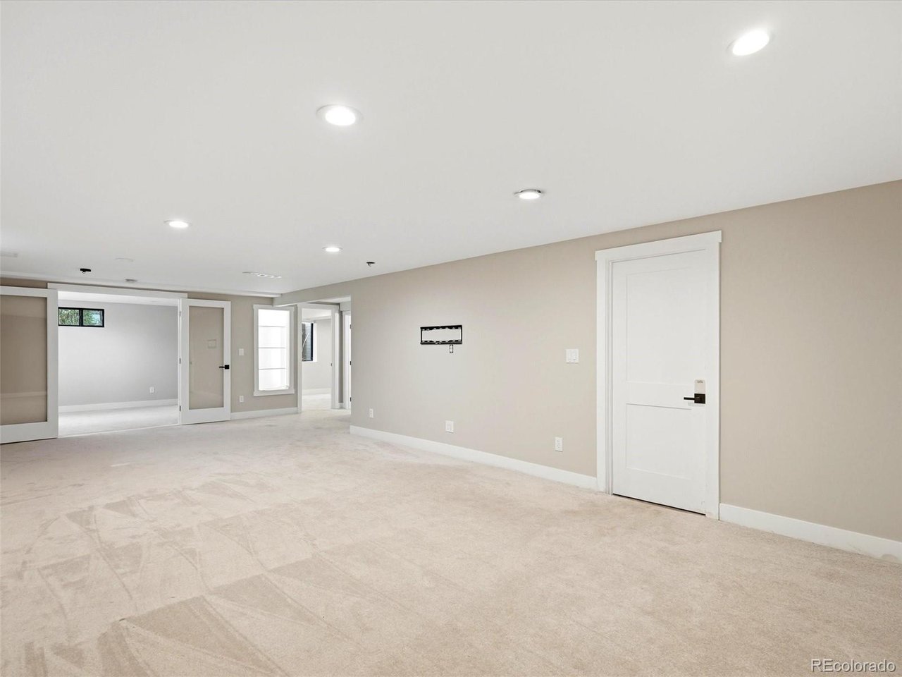 2758 S Ingalls Way