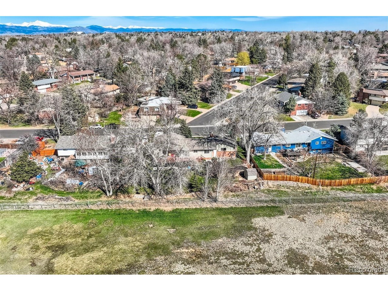 940 E 11th Ave