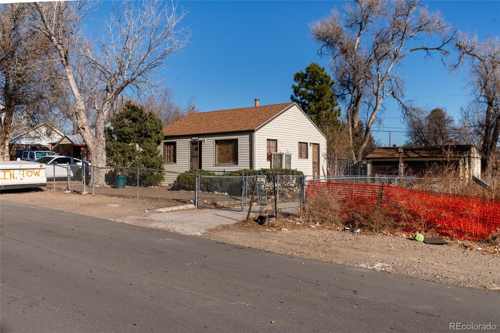 1250 Benton Street