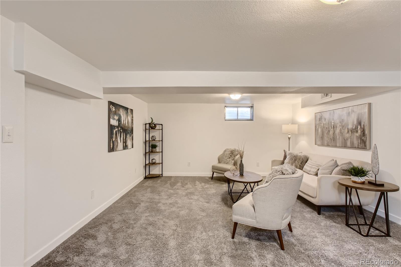 4455 W Alaska Place