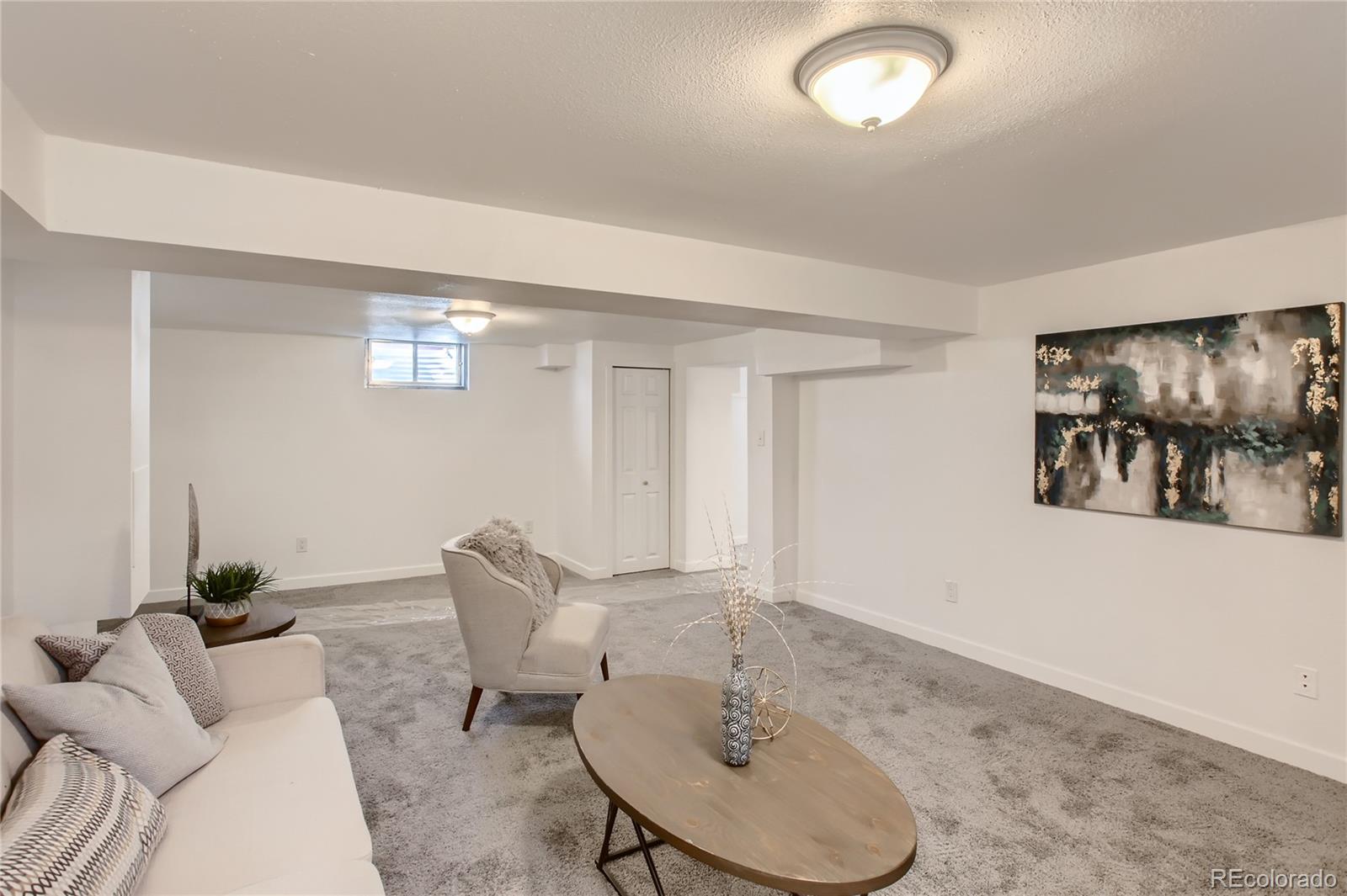 4455 W Alaska Place