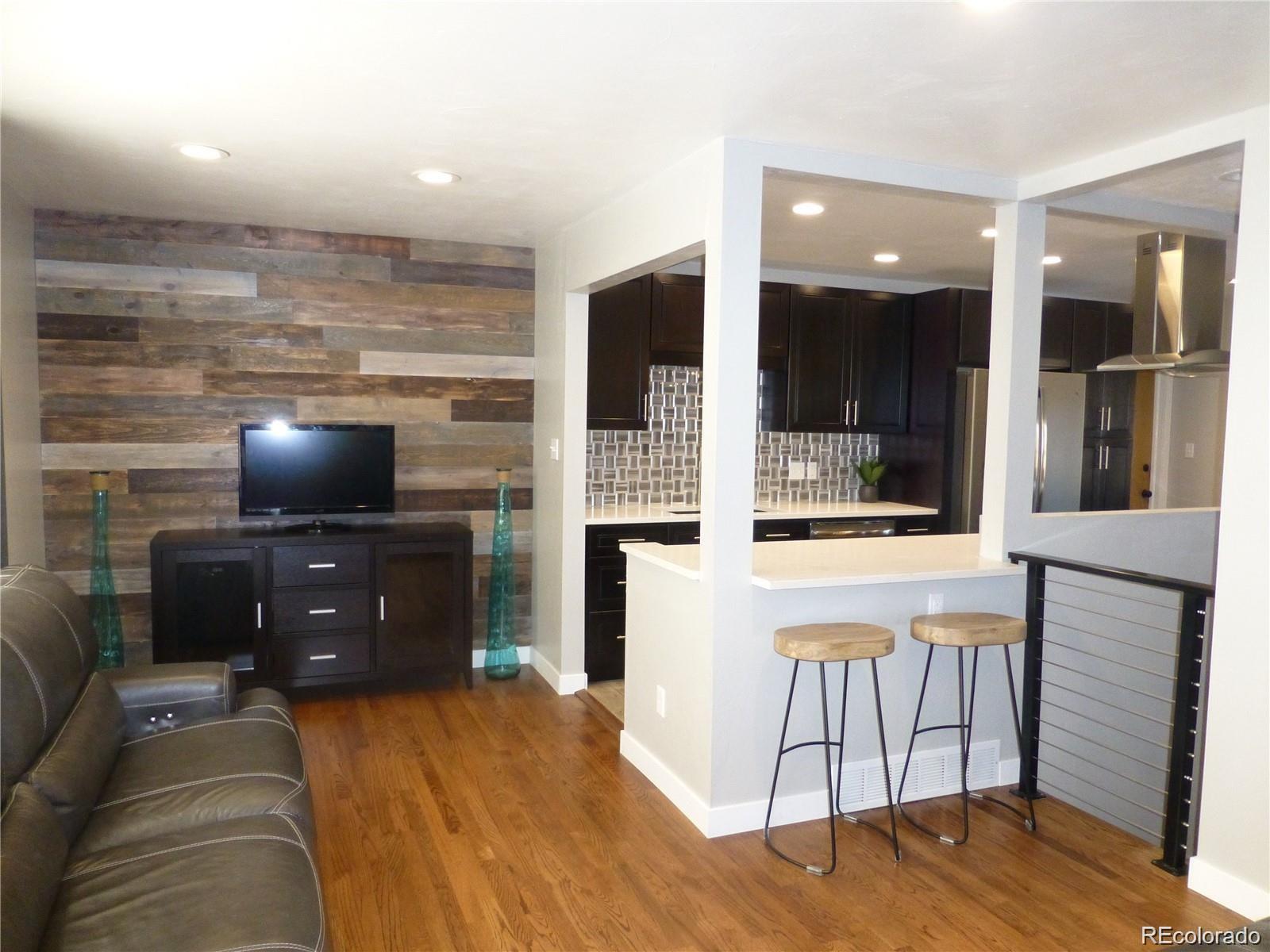 2165 S Fenton Street