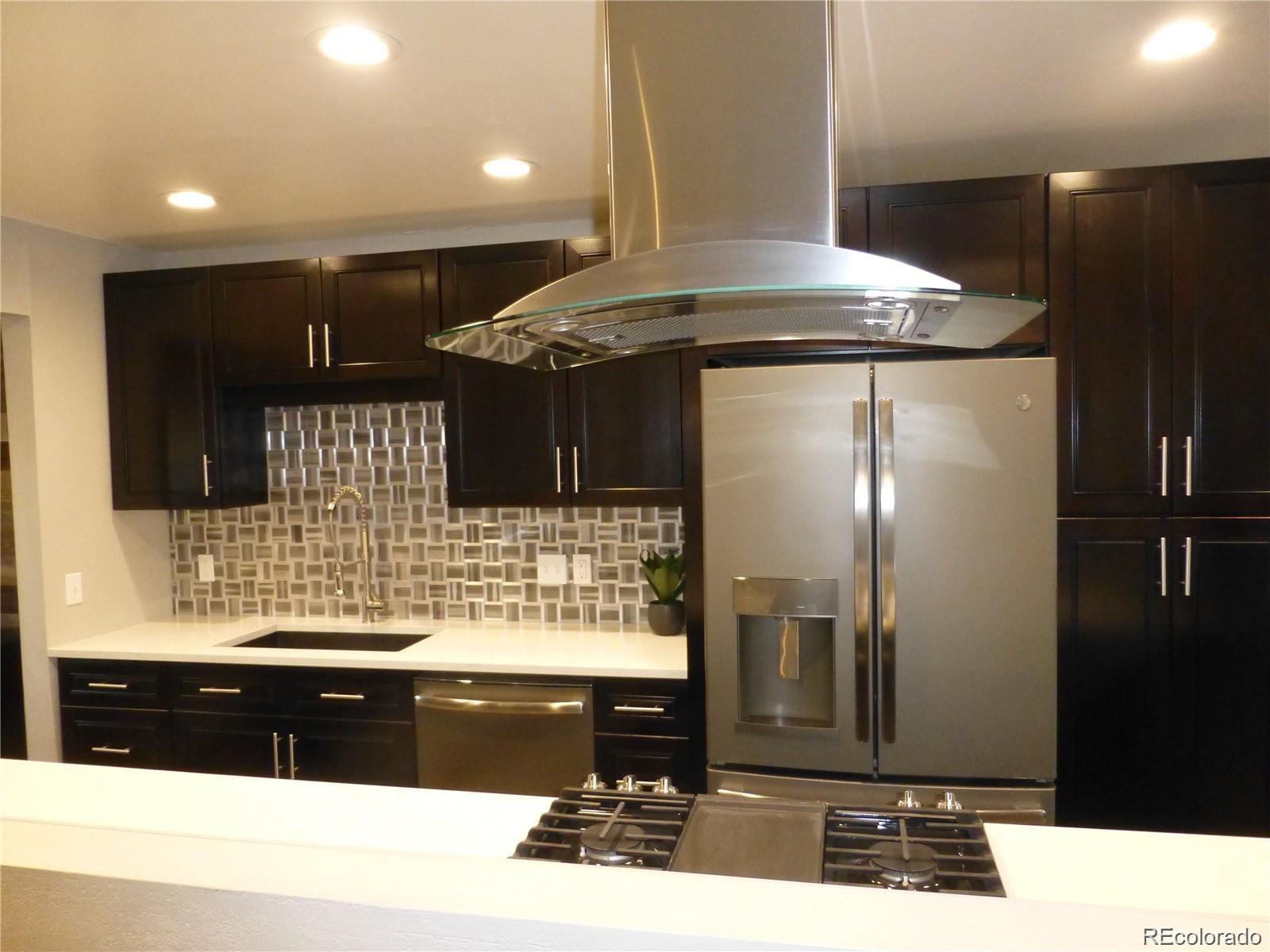 2165 S Fenton Street