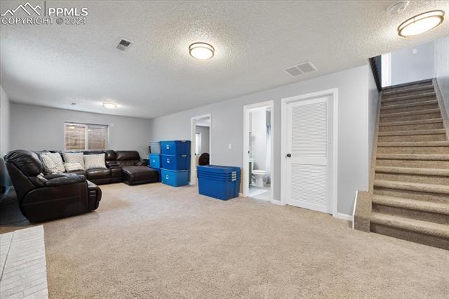 330 Hinks Court
