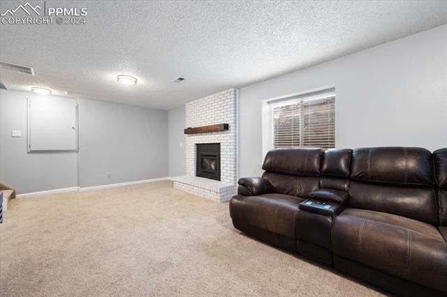 330 Hinks Court