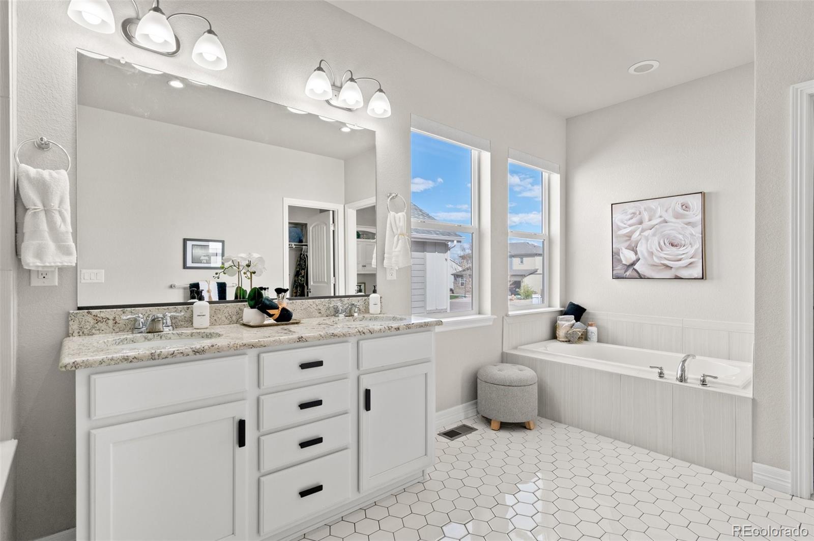 4115 Spanish Oaks Court