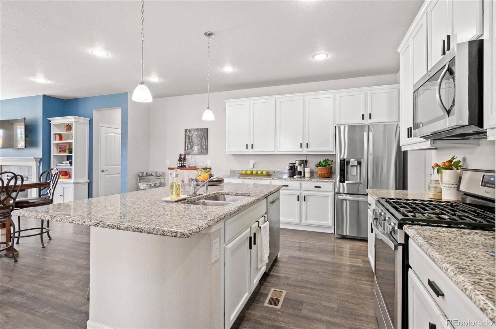 4115 Spanish Oaks Court