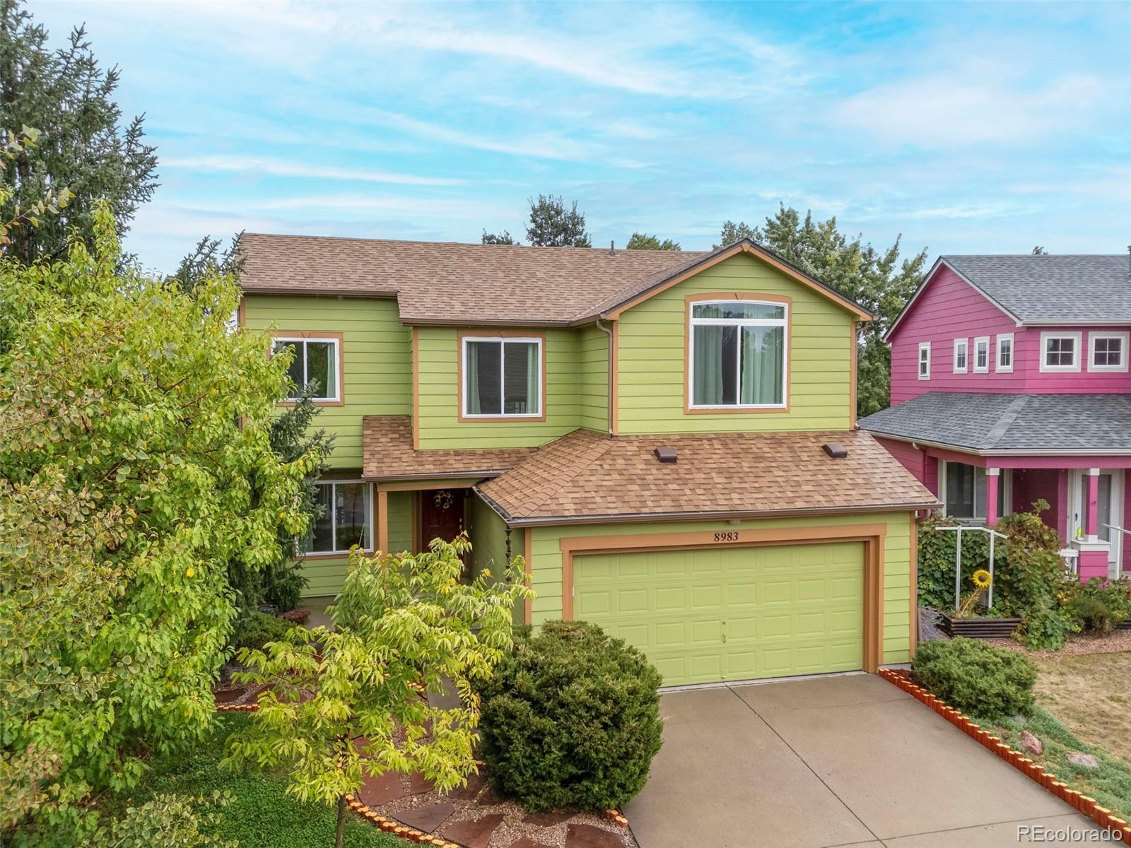 8983 Cloverleaf Circle
