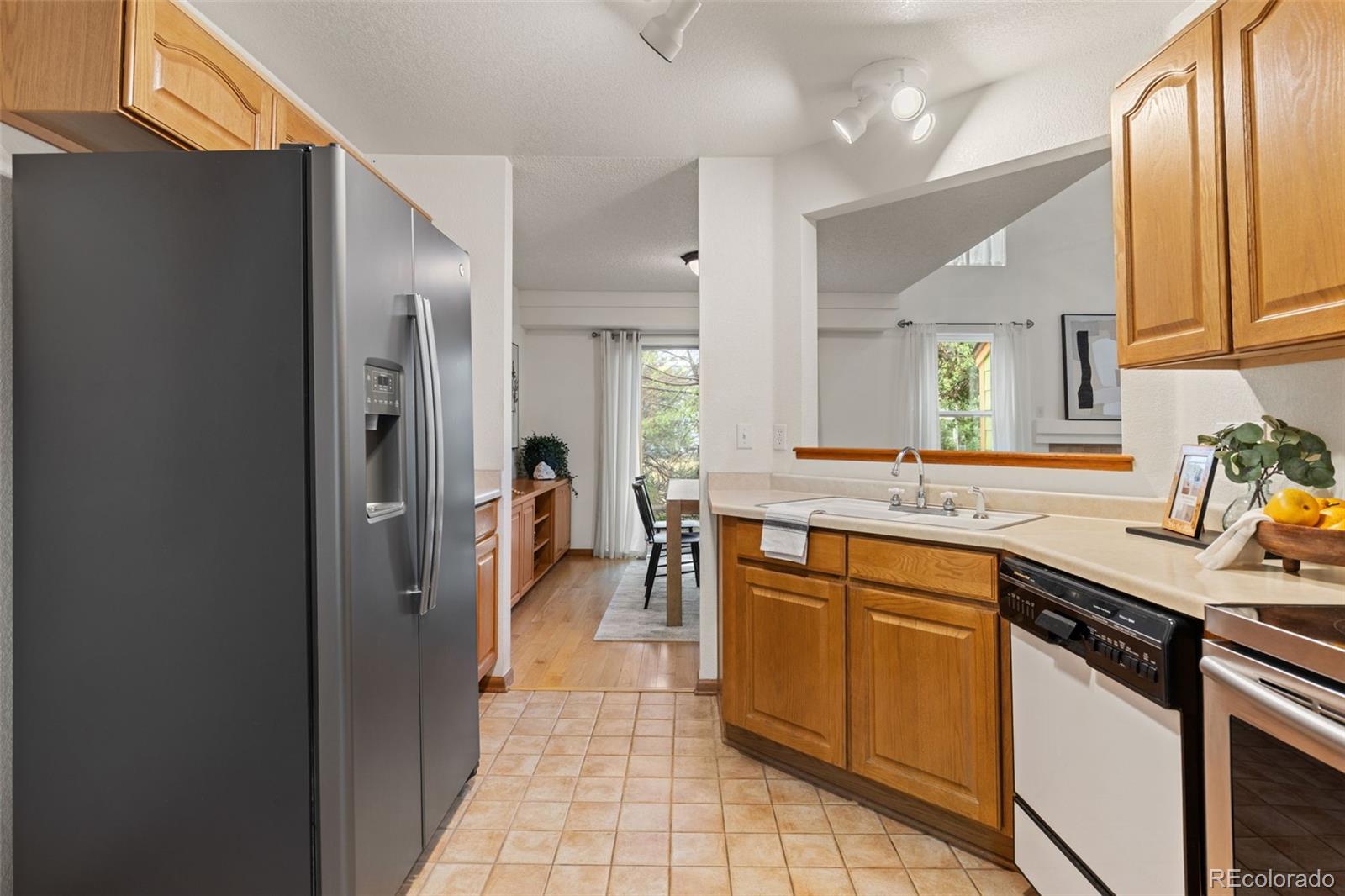 8983 Cloverleaf Circle