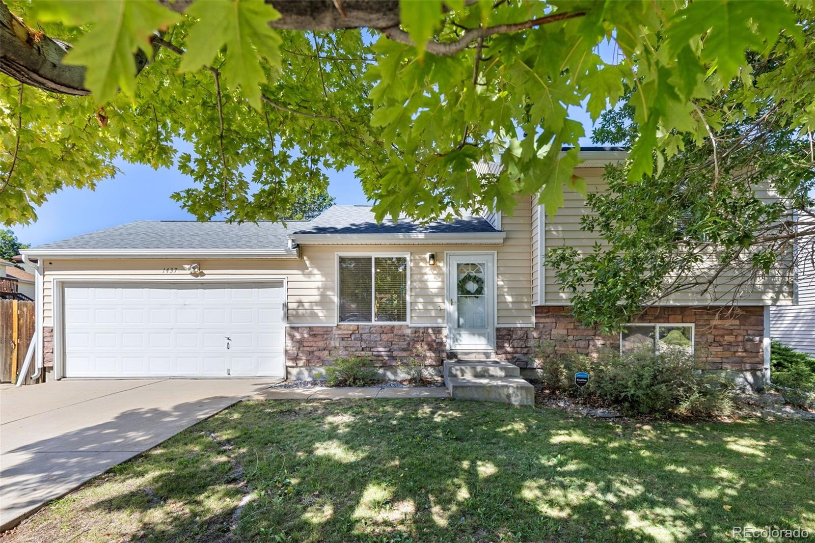 1437 S Pitkin Court