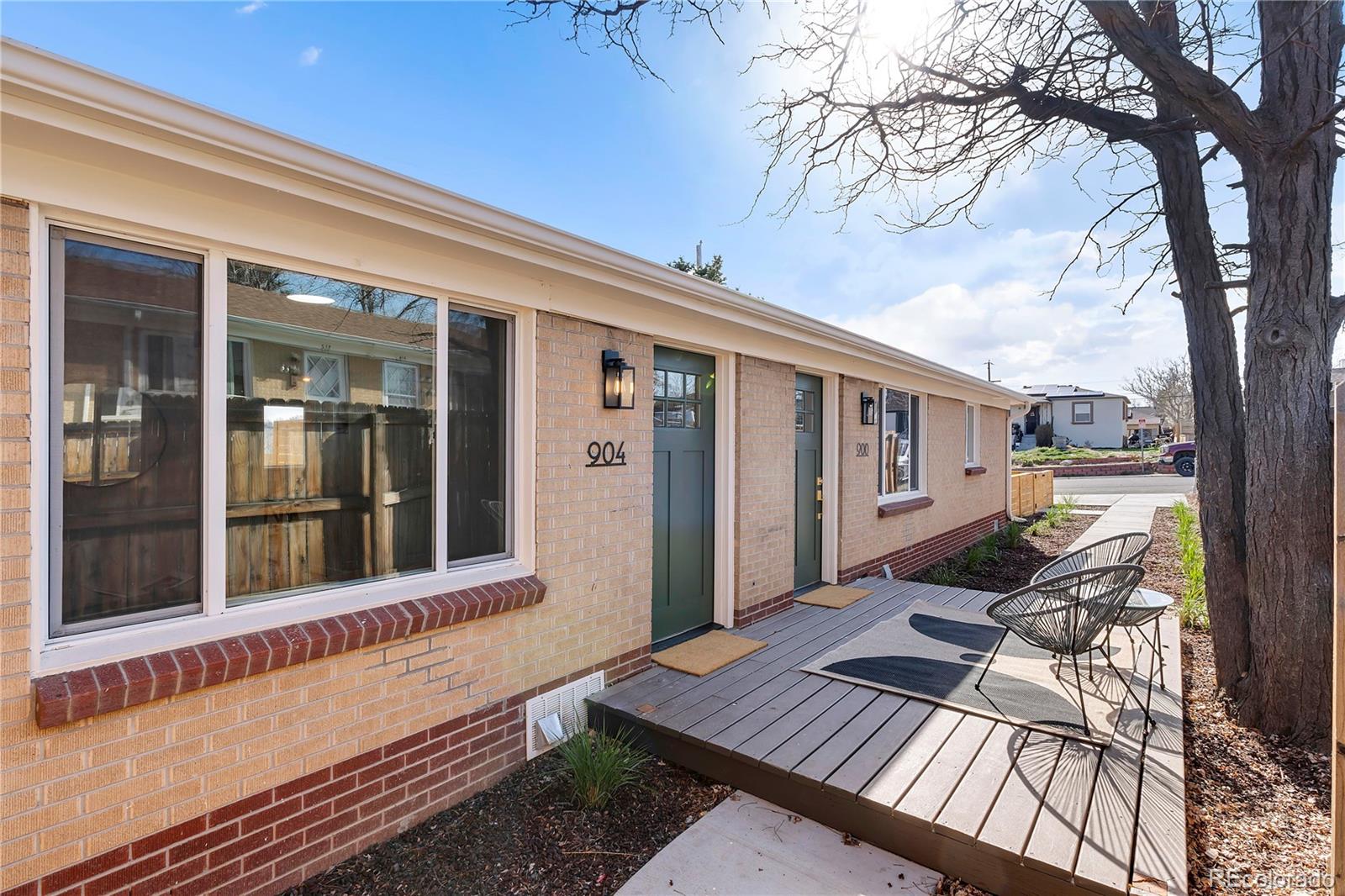 904 Winona Court