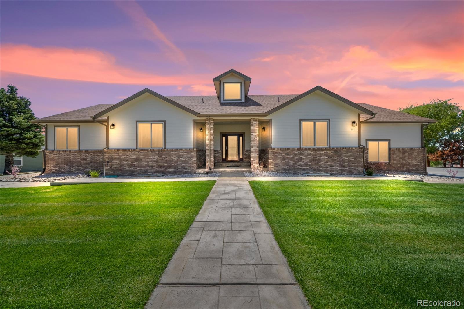61 Lakeview Circle