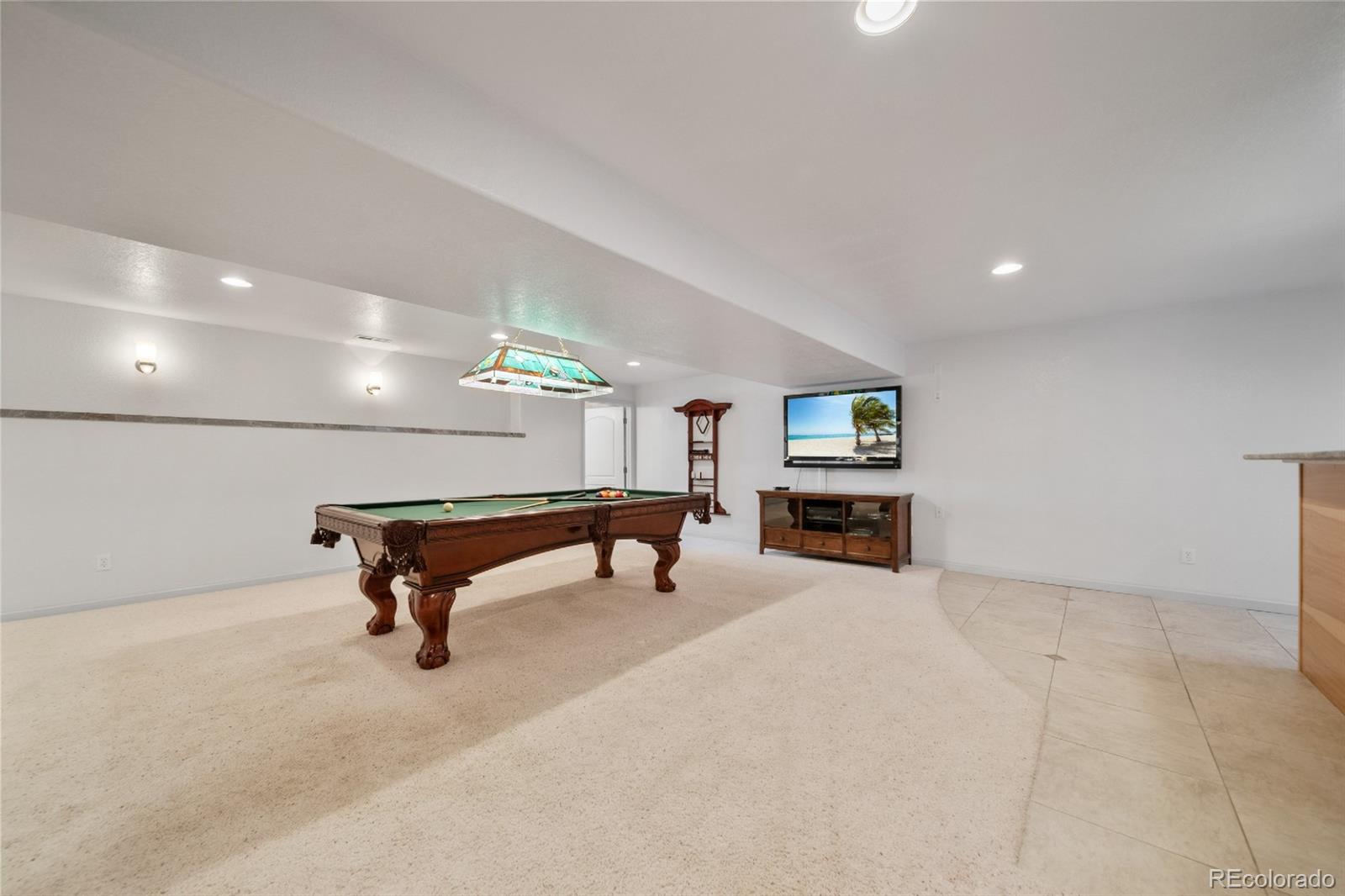 61 Lakeview Circle