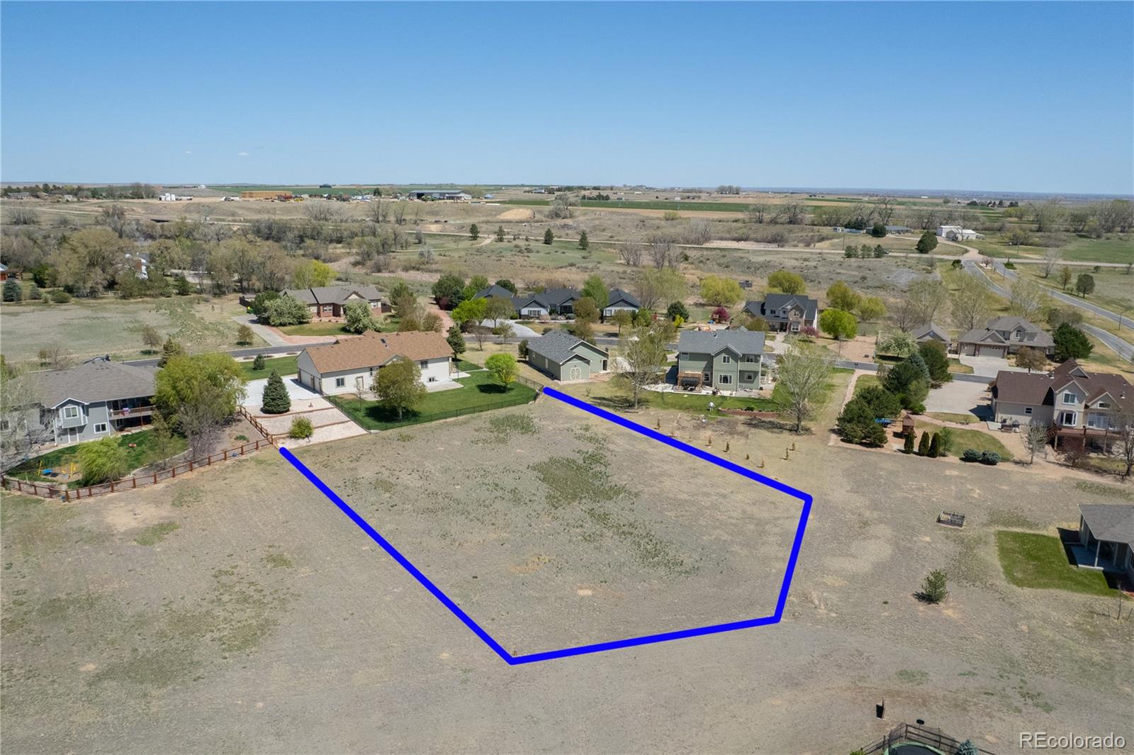 61 Lakeview Circle