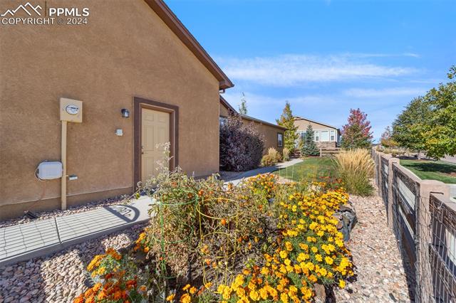 9188 Jasper Falls Place