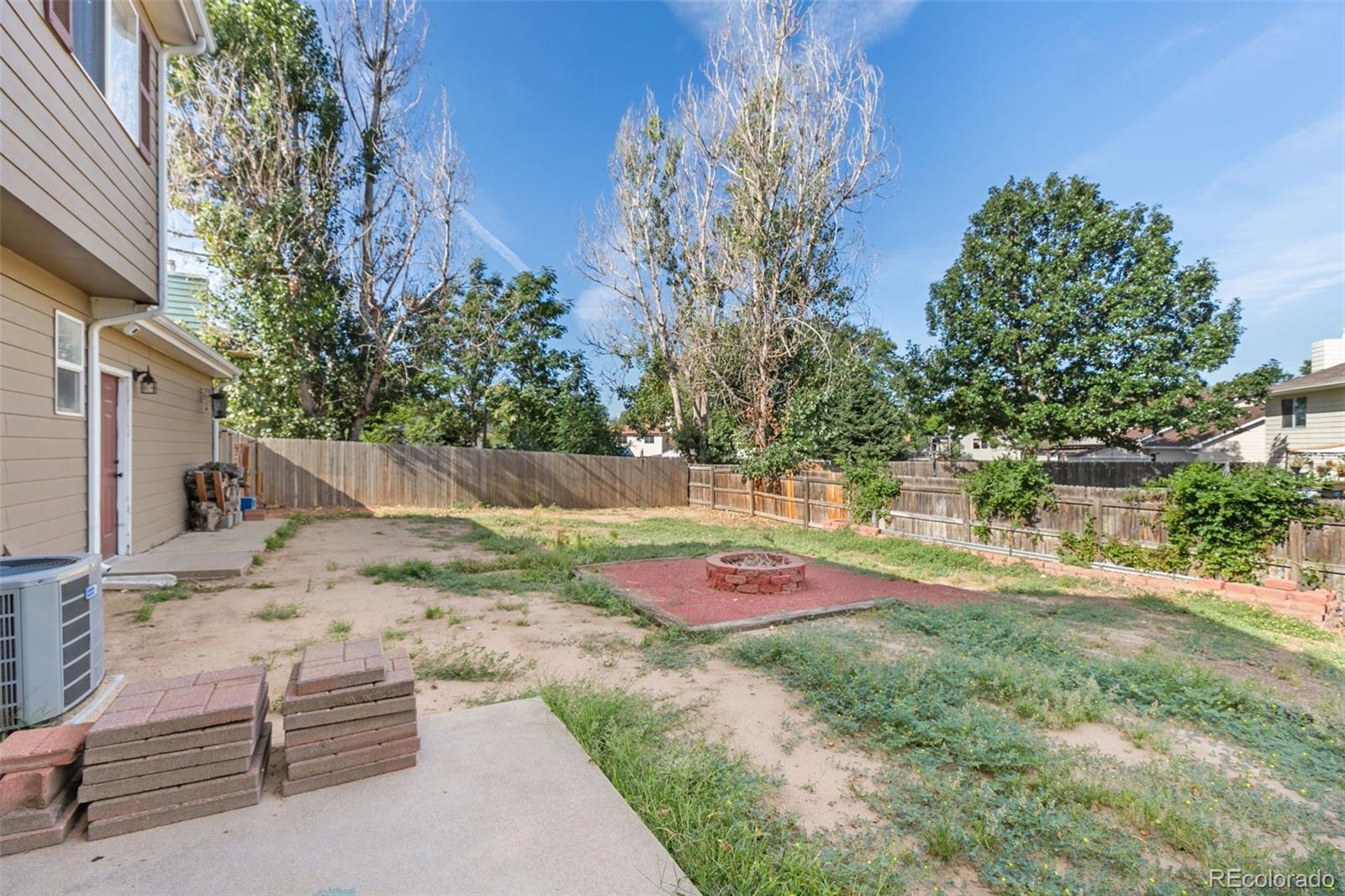 325 S 33rd Avenue