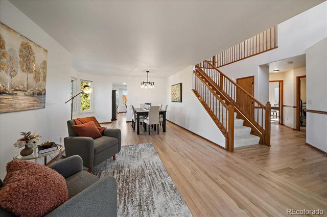 2511 W 108th Place