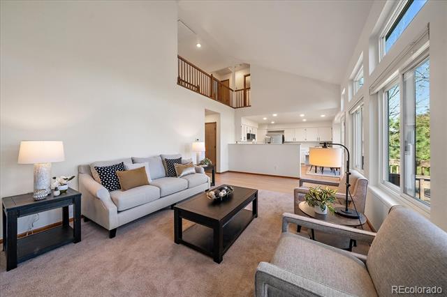 2511 W 108th Place