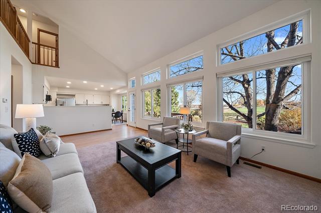 2511 W 108th Place