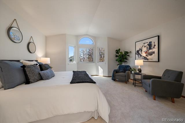 2511 W 108th Place