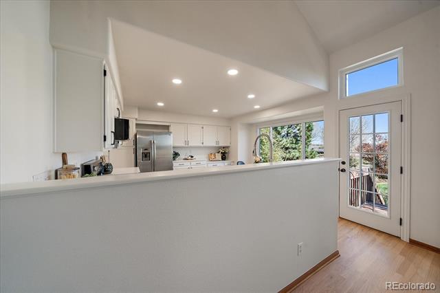 2511 W 108th Place