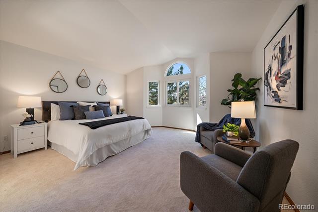 2511 W 108th Place