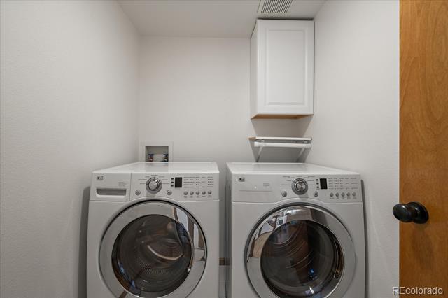 2511 W 108th Place