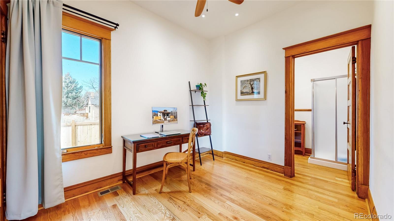 4041 W Hayward Place