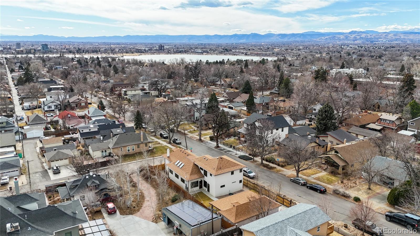 4041 W Hayward Place