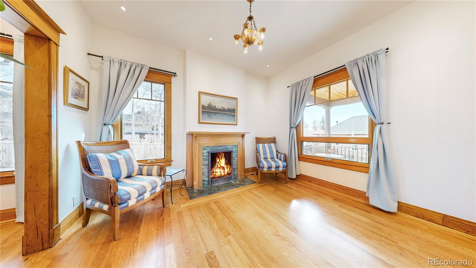 4041 W Hayward Place