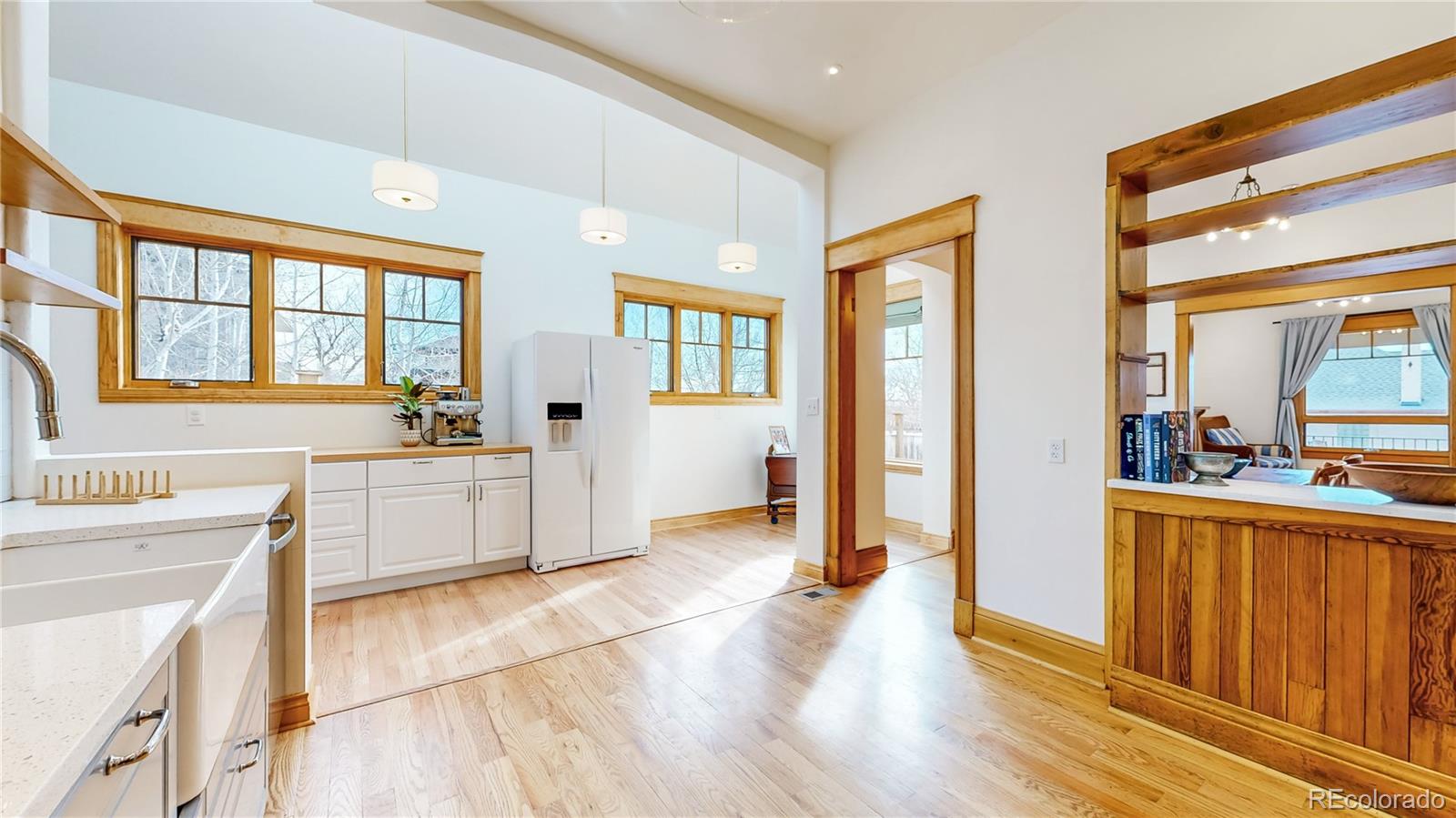 4041 W Hayward Place