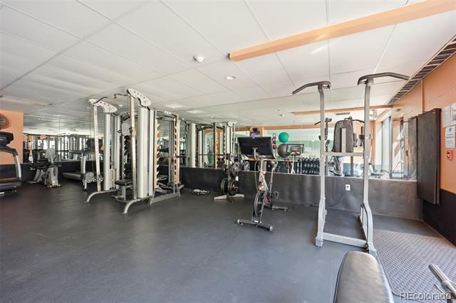 2 Adams Street Unit: 603