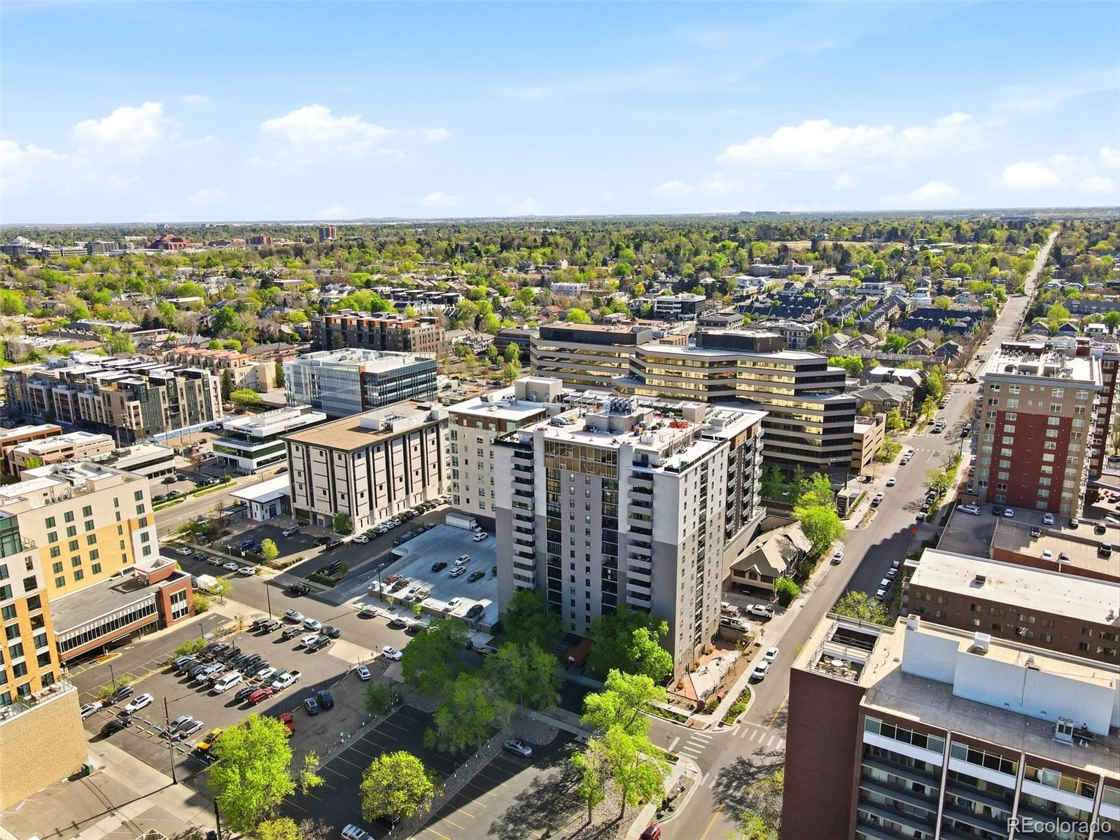 2 Adams Street Unit: 603