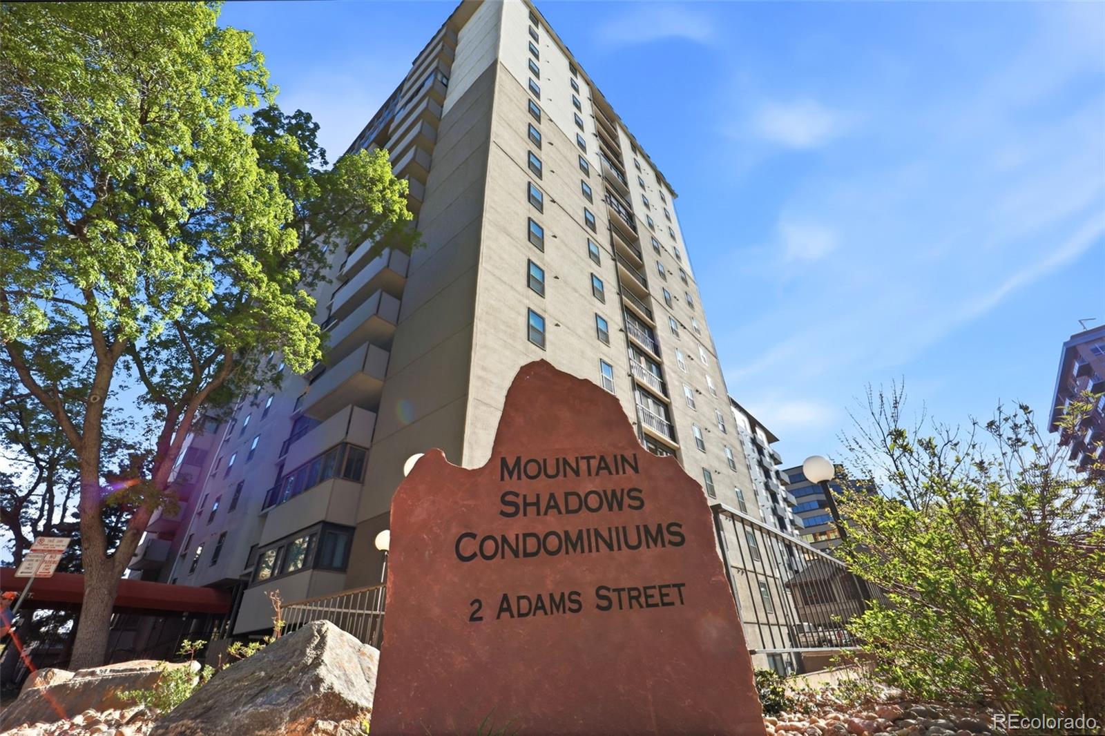 2 Adams Street Unit: 603