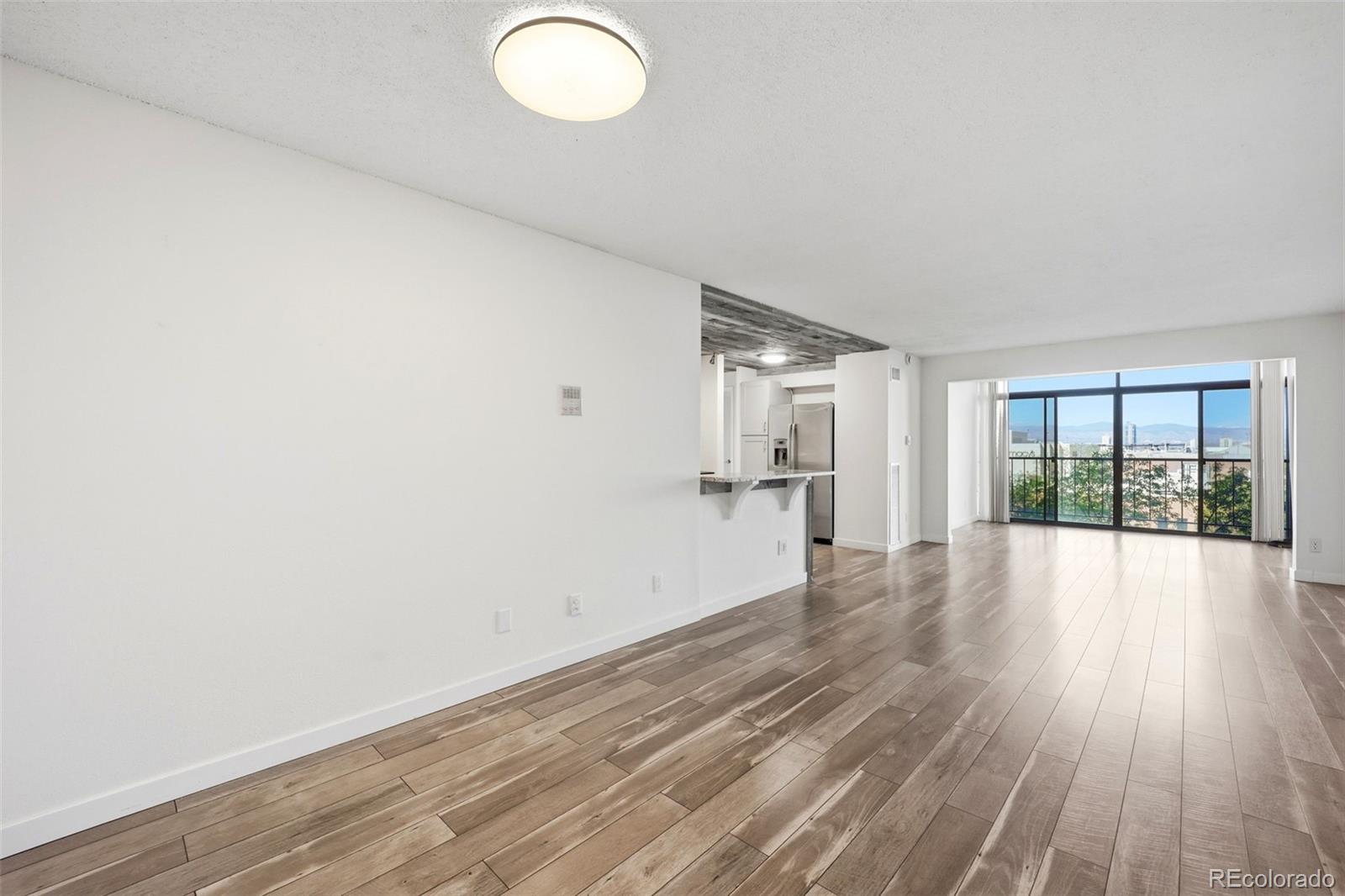 2 Adams Street Unit: 603