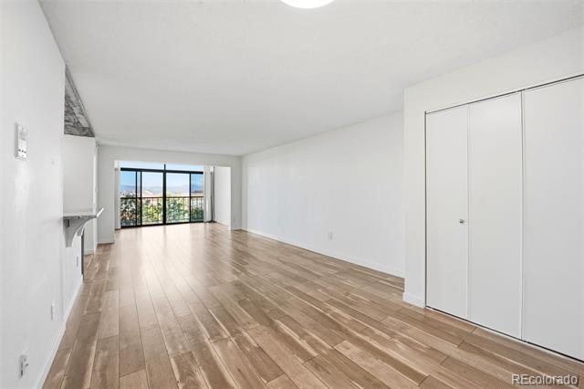 2 Adams Street Unit: 603