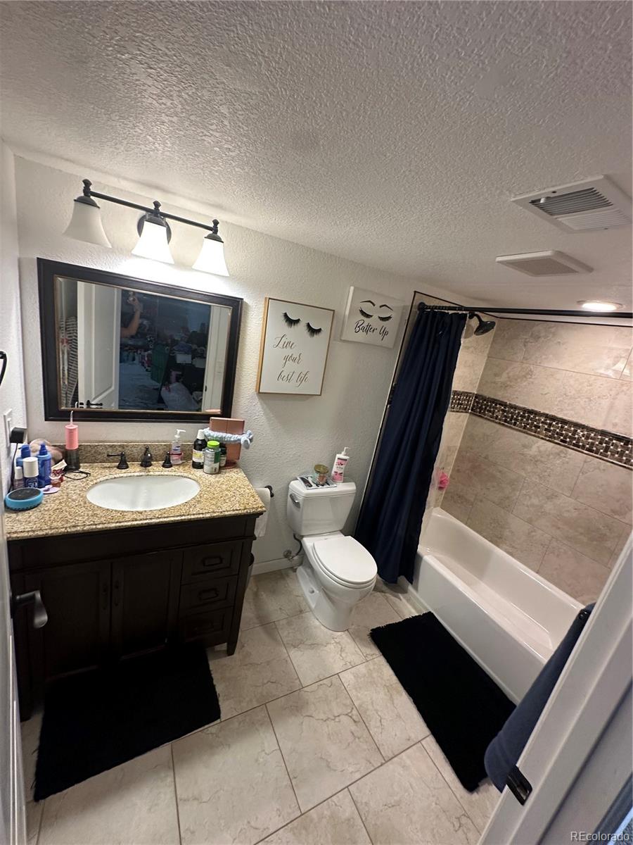 7844 W Friend Drive