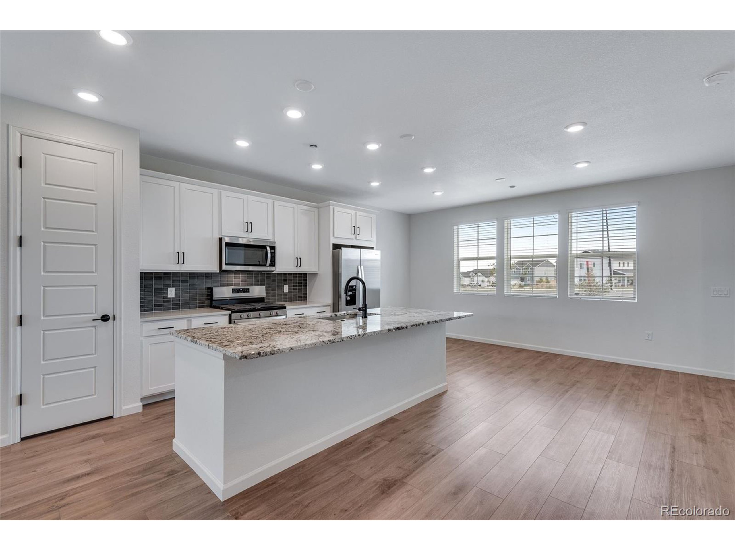 16772 W 93rd Pl Arvada