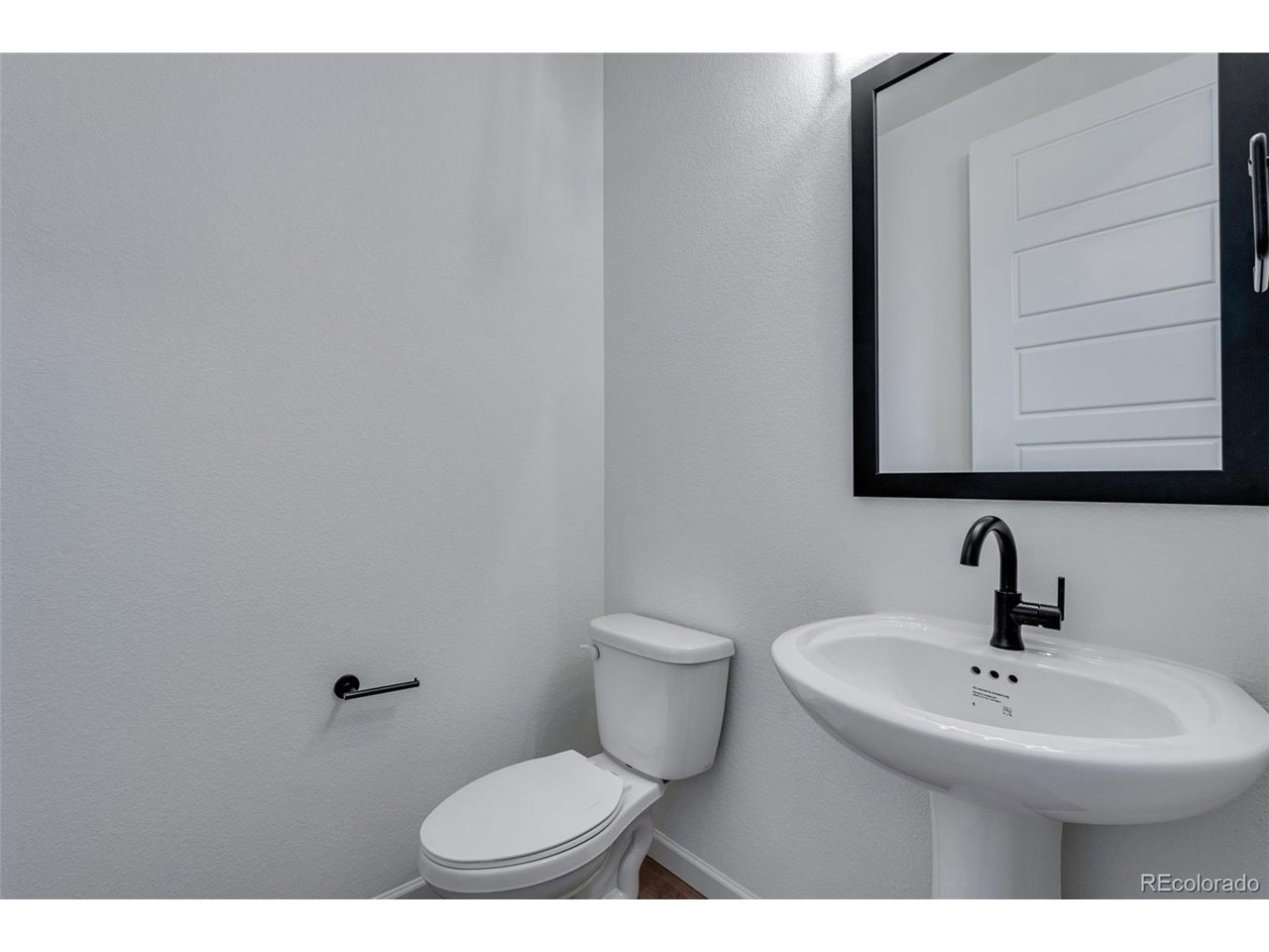 16772 W 93rd Pl Arvada