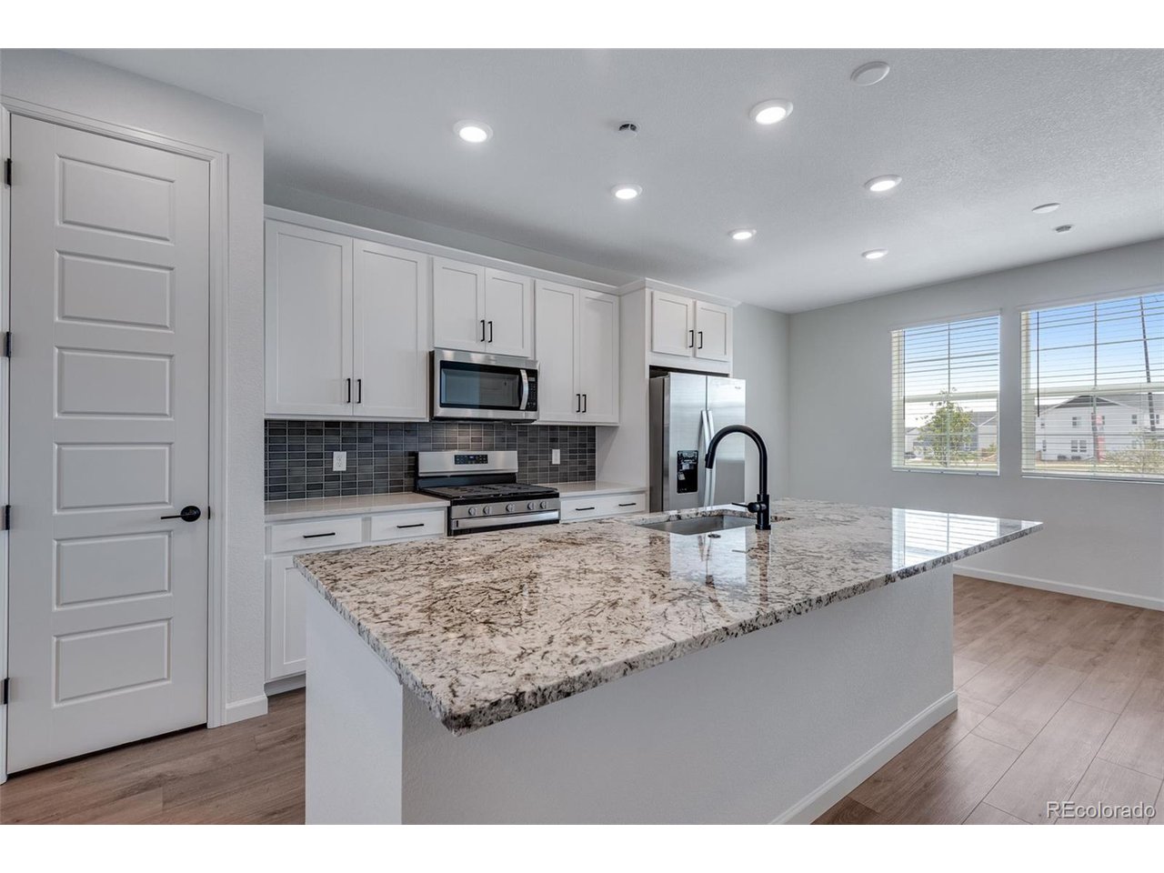 16772 W 93rd Pl Arvada