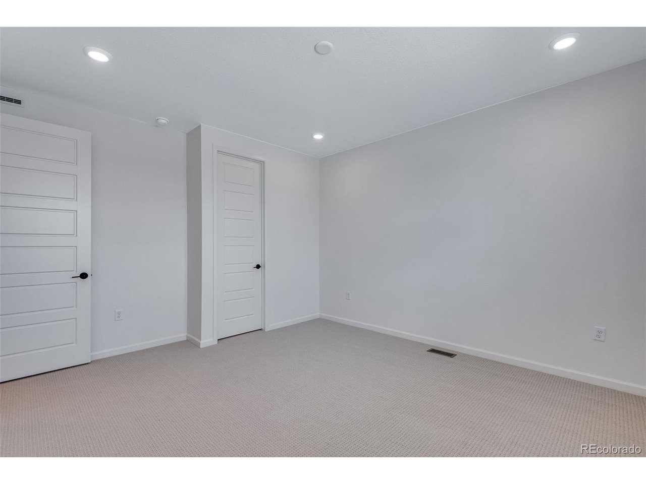 16772 W 93rd Pl Arvada