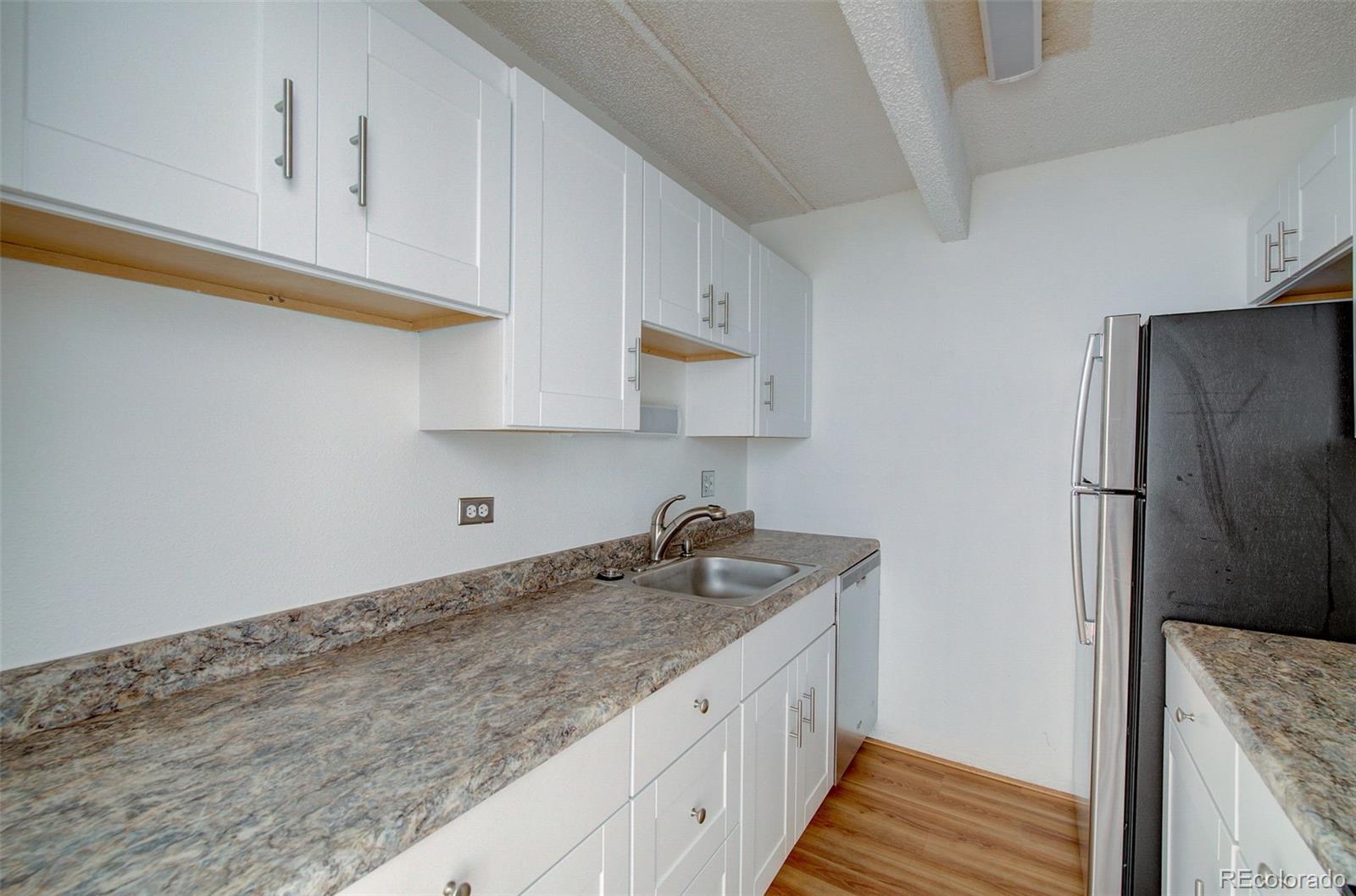 8060 E Girard Avenue Unit: 313